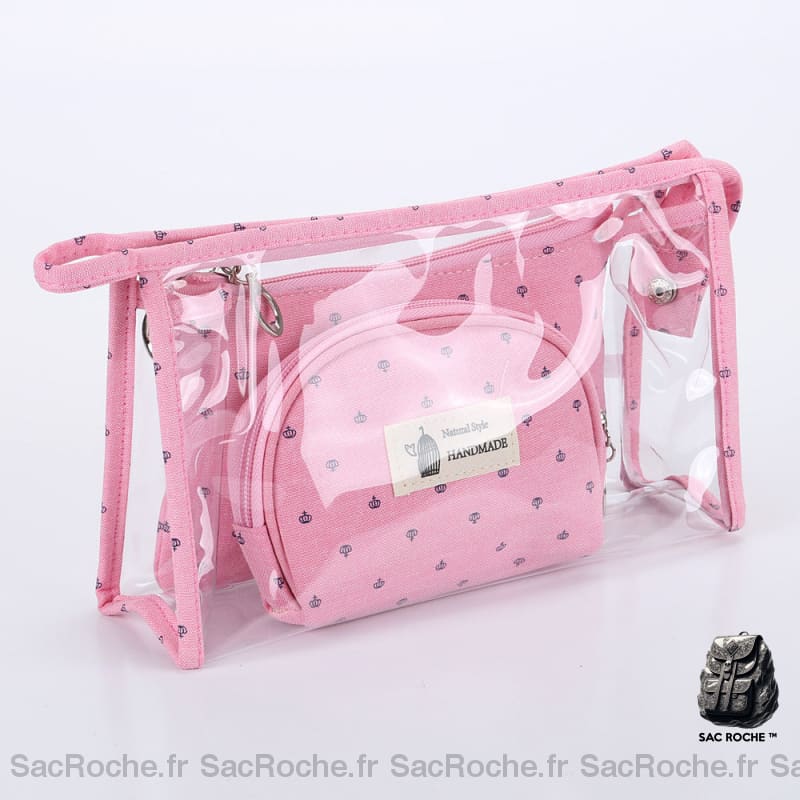 Ensemble de 3 trousses de maquillage pour femme rose et transparent avec un fond blanc