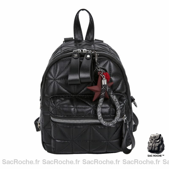 Mini sac à dos en imitation cuir uni à bandoulière avec un fond blanc