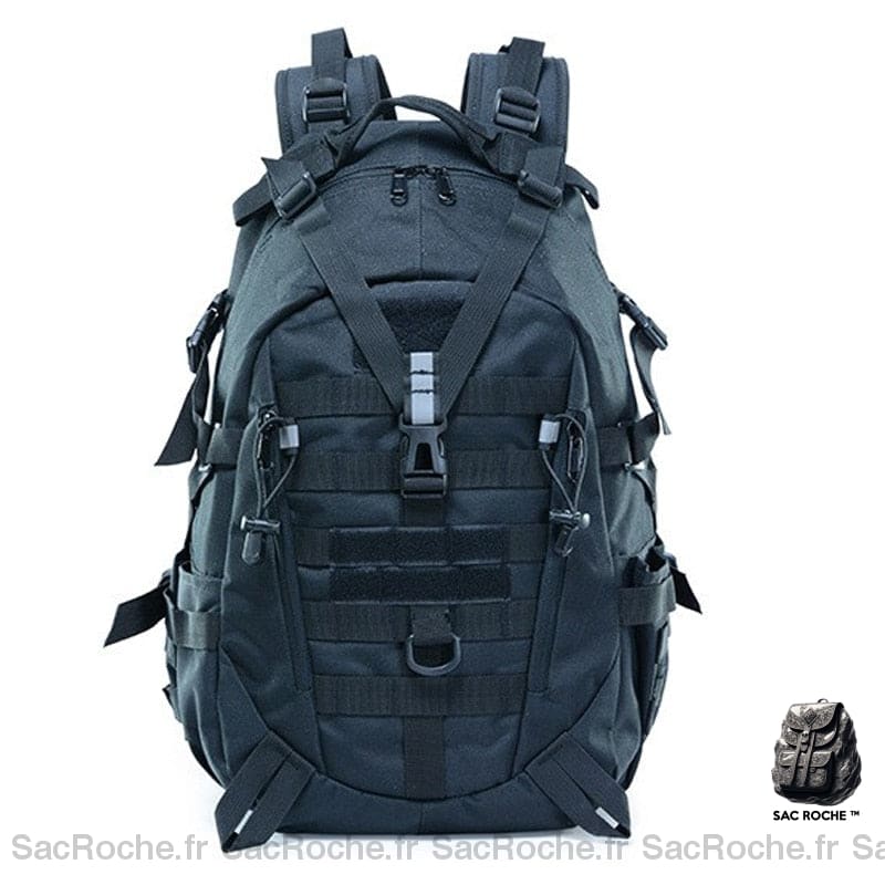 Sac à dos de camping pour homme bleu foncé avec un fond blanc