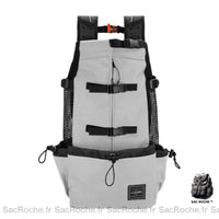 Sac à dos pour chiens de grande taille gris et noir avec un fond blanc