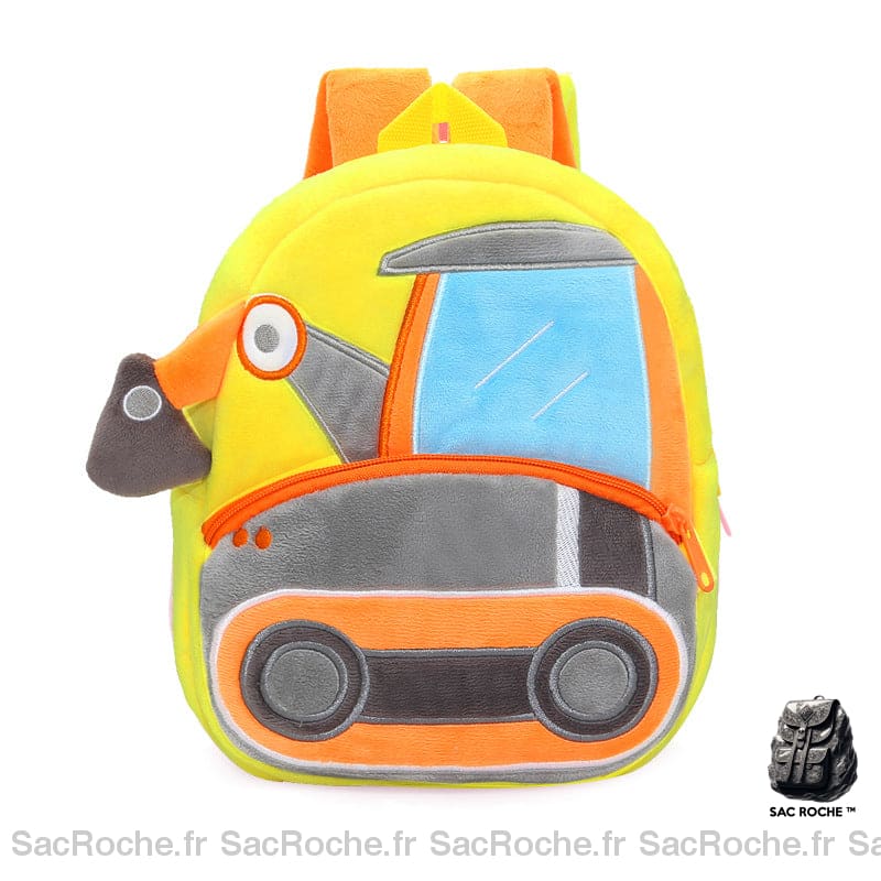 Un sac à dos pour enfant en peluche représentant un tractopelle de dessin animé posé droit sur un fond blanc. Il a deux bretelles à l'arrière orange.