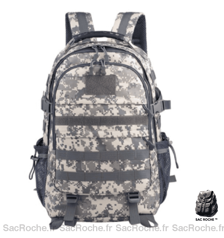 Sac à dos militaire de grande capacité et étanche gris avec un fond blanc