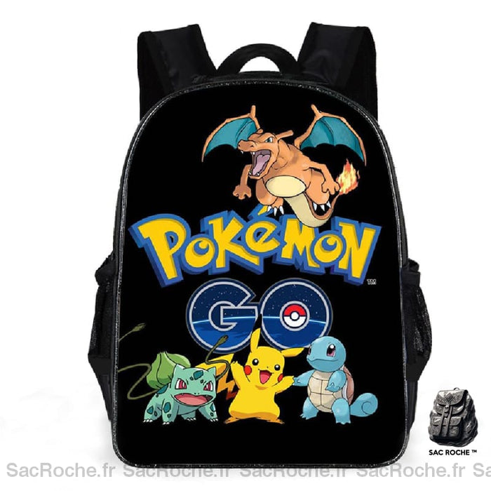 Sac à dos Pokémon Go noir avec un fond blanc