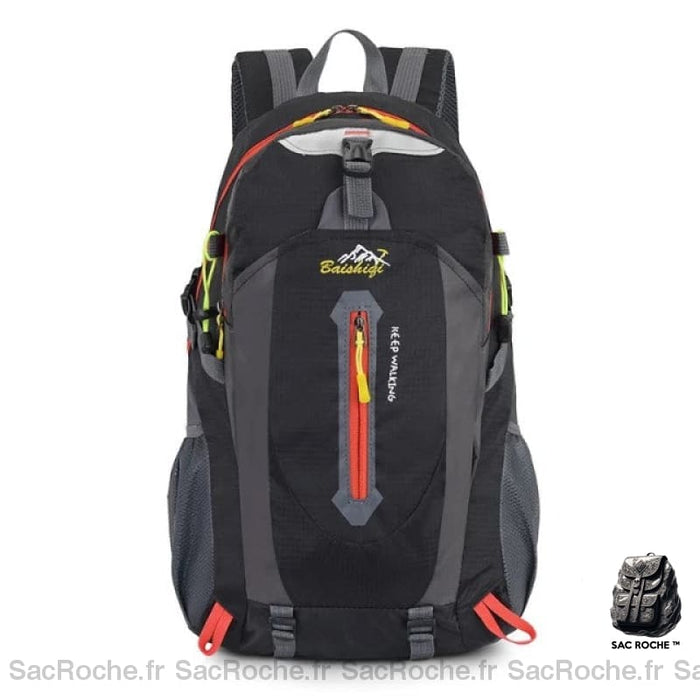 Sac à dos de ski de grande capacité noir avec un fond blanc