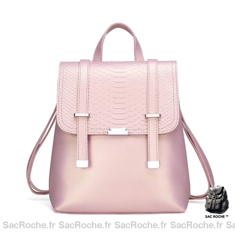 Sac à dos vintage écaillé rose avec un fond blanc