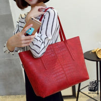 Sac d'étude spacieux - modèle Rouge - Sac Roche ™