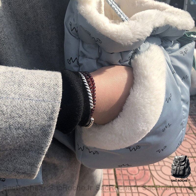 Sac Transport Semi-Fermé Pour Chiot Et Chat À Dos Homme